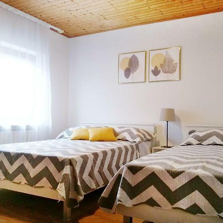 Apartments Saraden Vodice Exterior foto