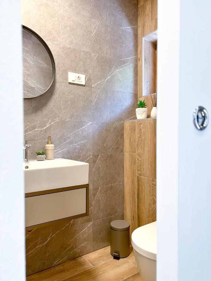 Apartments Saraden Vodice Exterior foto