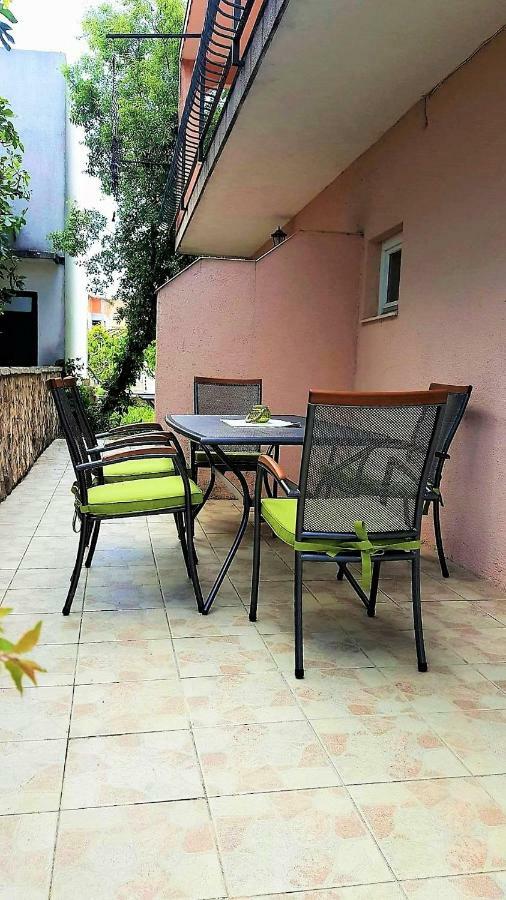 Apartments Saraden Vodice Exterior foto